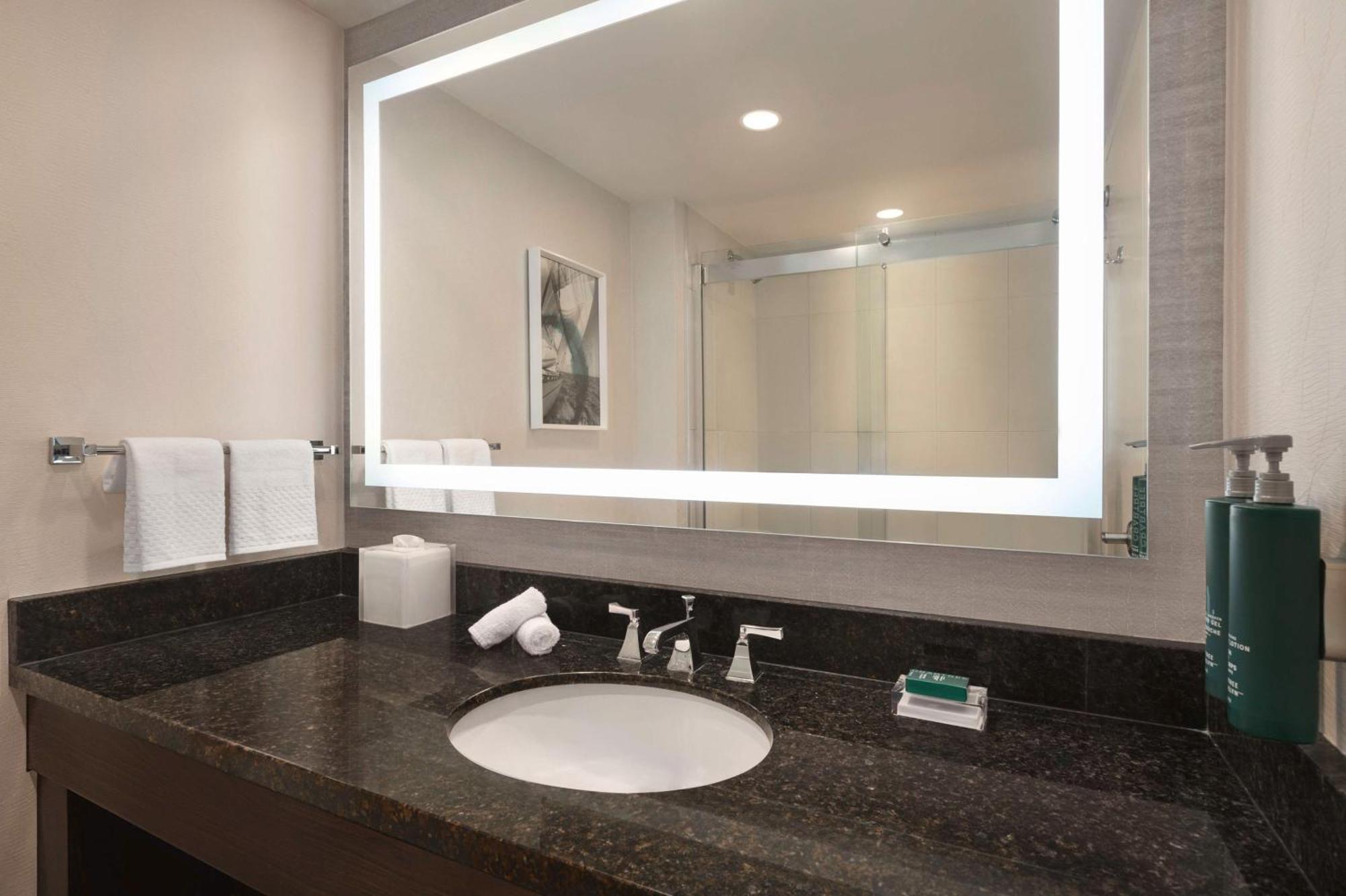 Hilton Tampa Downtown Hotel Екстериор снимка