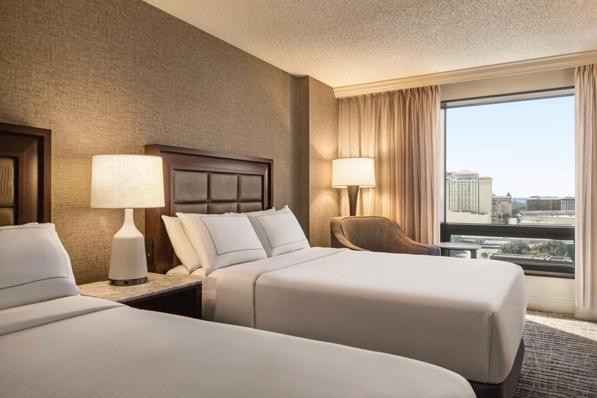 Hilton Tampa Downtown Hotel Екстериор снимка