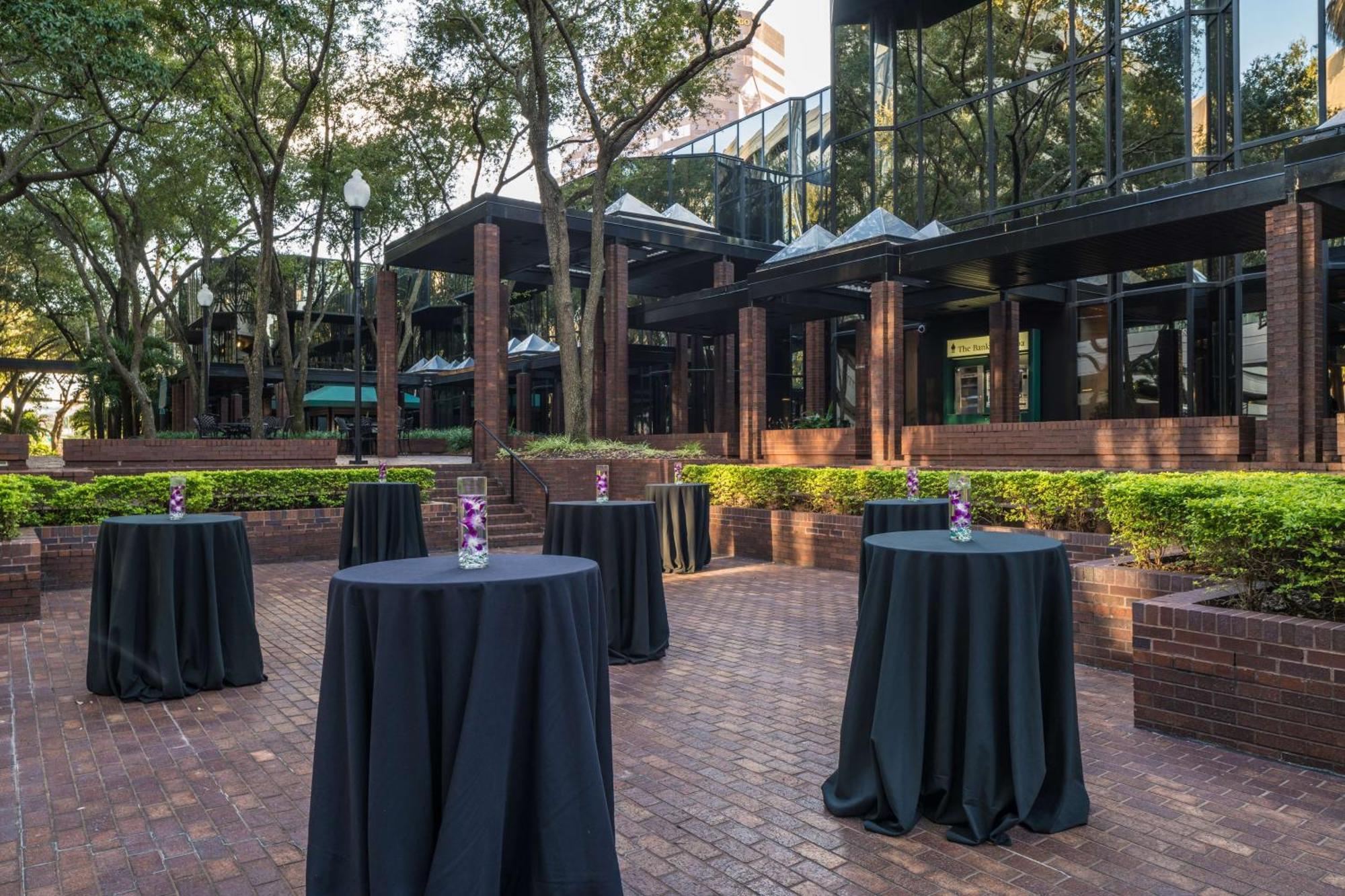 Hilton Tampa Downtown Hotel Екстериор снимка