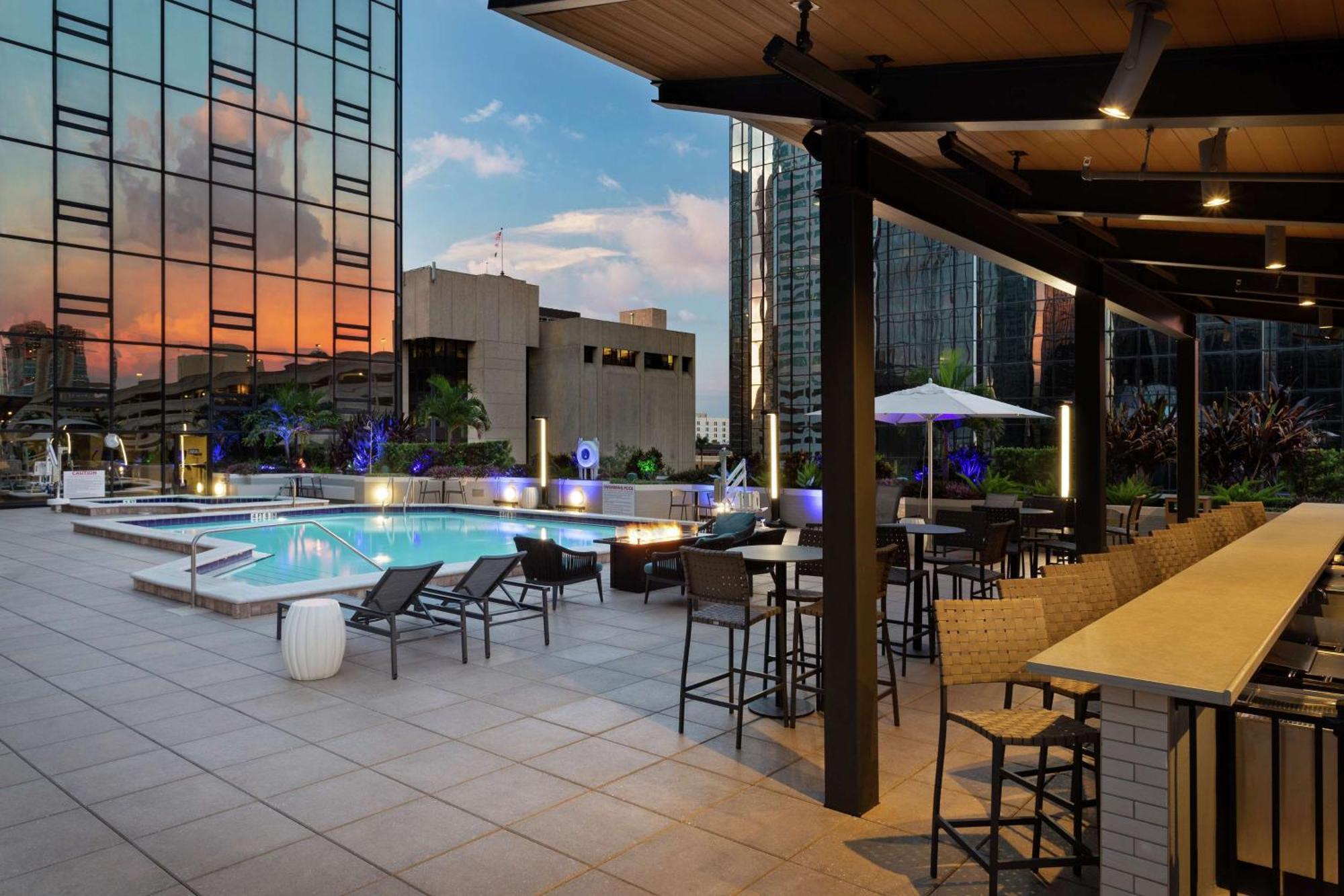Hilton Tampa Downtown Hotel Екстериор снимка