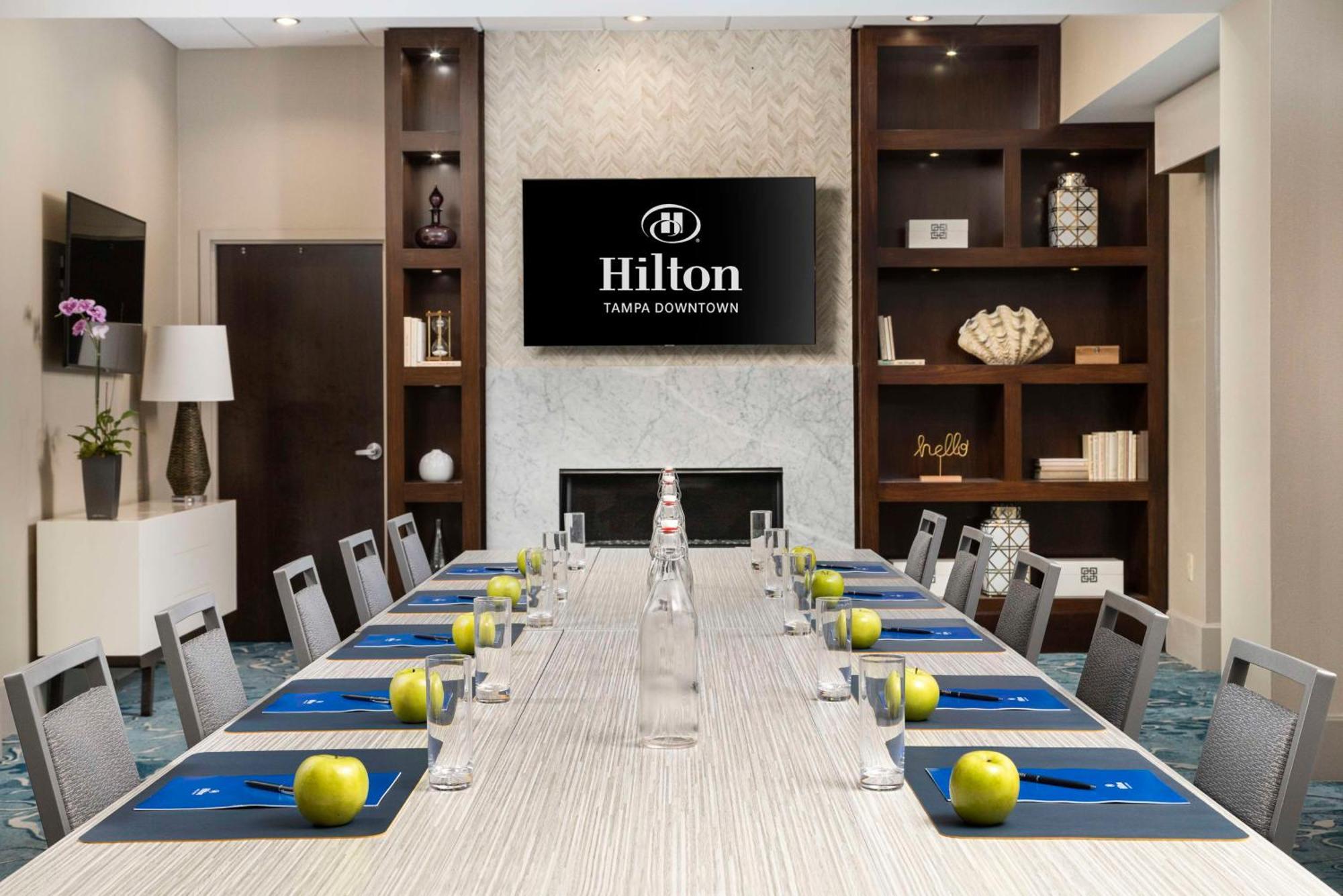 Hilton Tampa Downtown Hotel Екстериор снимка